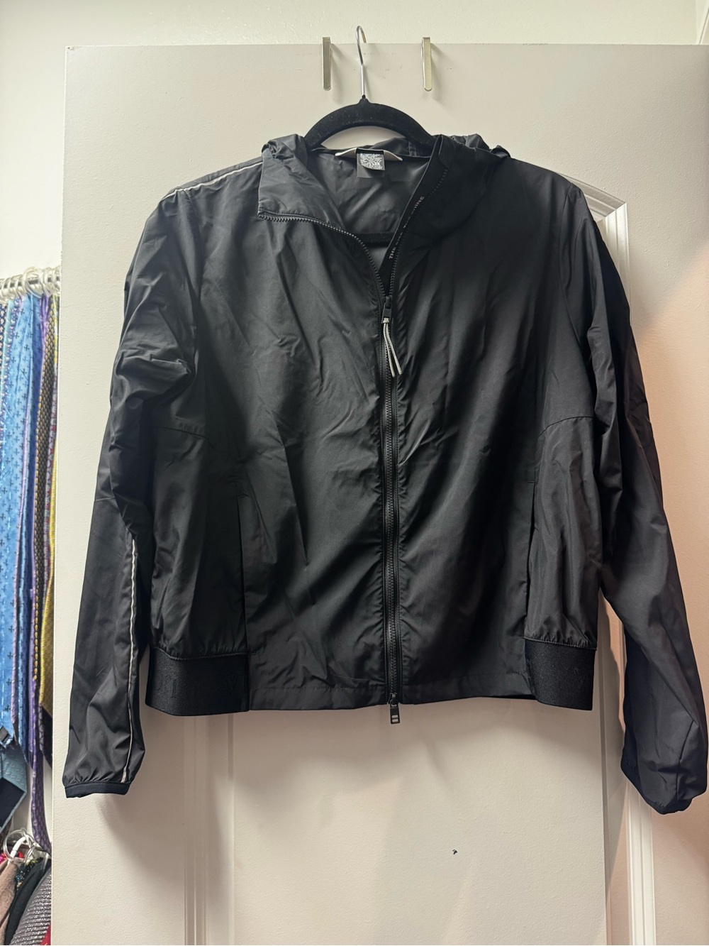 Vouri Breezy Trainer Jacket
